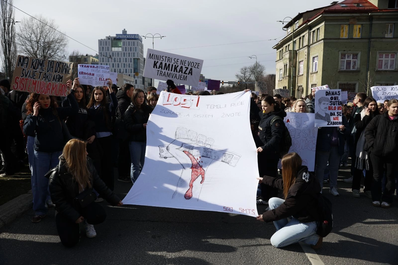 ISTRAGA NESREĆE U SARAJEVU Slučaj svakim danom otvara nova pitanja