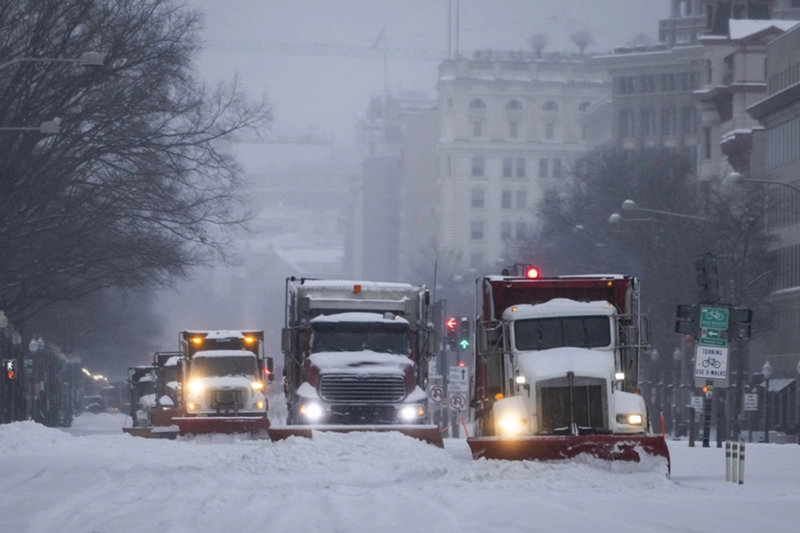 Snježna oluja u SAD-u, raste broj mrtvih. Izvanredno stanje u dvadesetak država