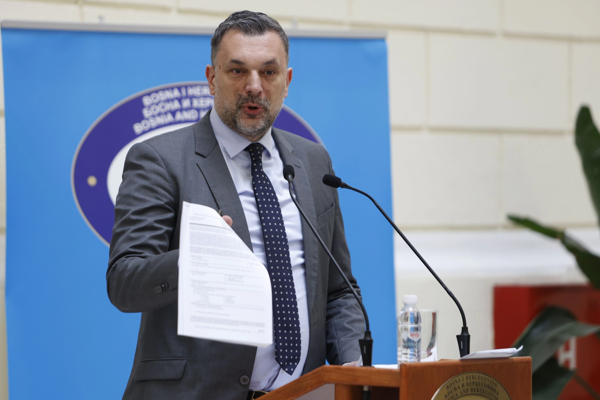 Dodik tražio lobiranje u SAD-u za neovisnost RS i ukidanje OHR-a