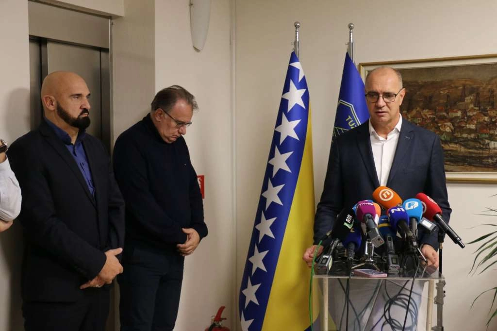 Grad Tuzla proglasio četverodnevnu žalost zbog tragedije u Domu penzionera