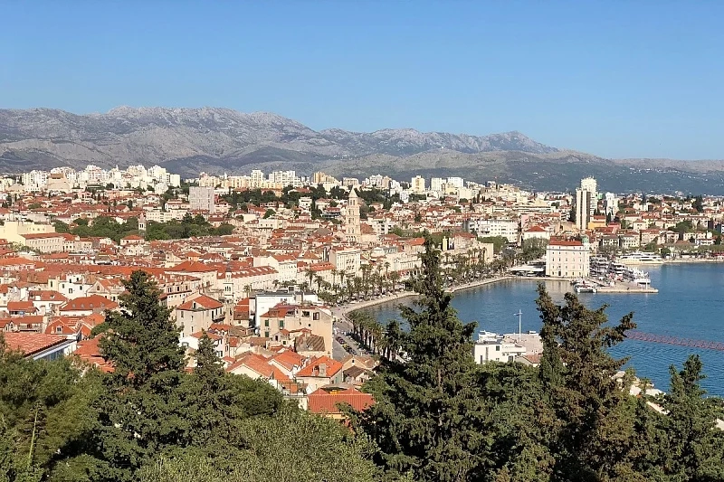 Split namjerava zabraniti prodaju alkohola od 21 do 6 sati ujutro