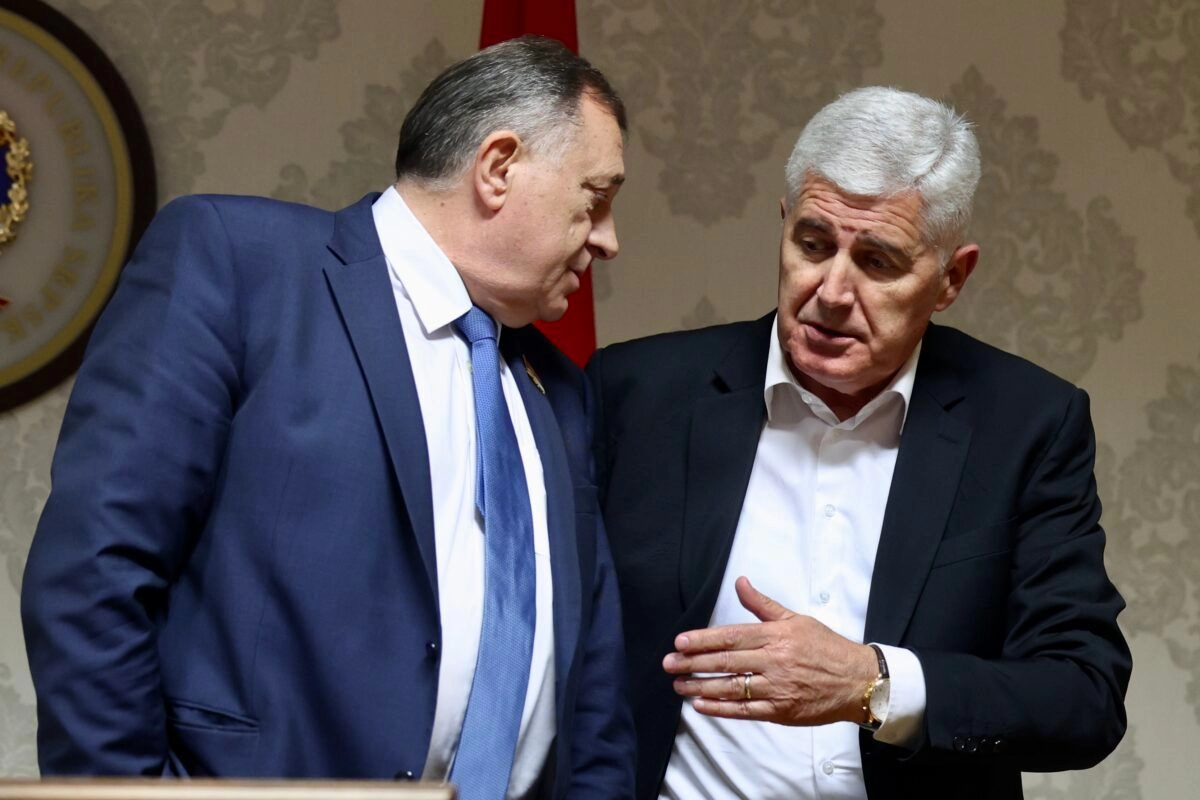 POTPUNO UZ DODIKA Čović ne priznaje Schmidta, ni sarajevsku, ni banjolučku trojku